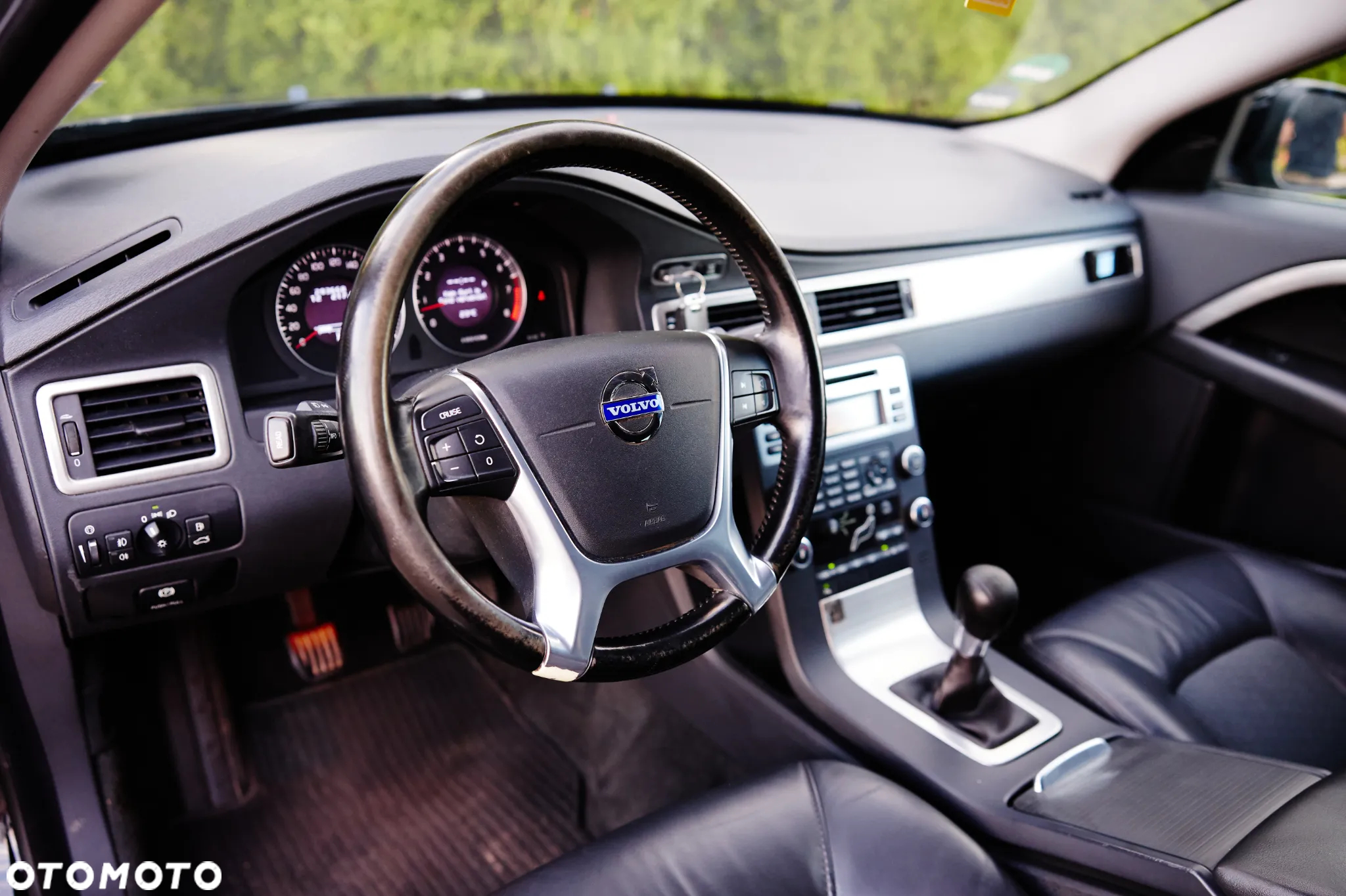 Volvo V70 2.5T Momentum - 13