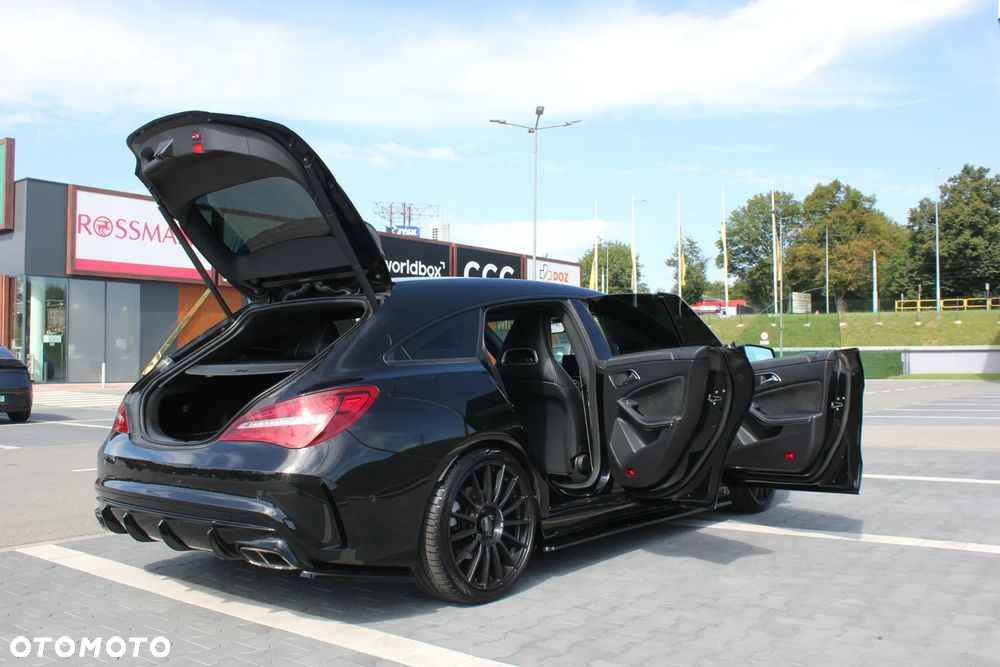 Mercedes-Benz CLA 200 7G-DCT AMG Line - 11