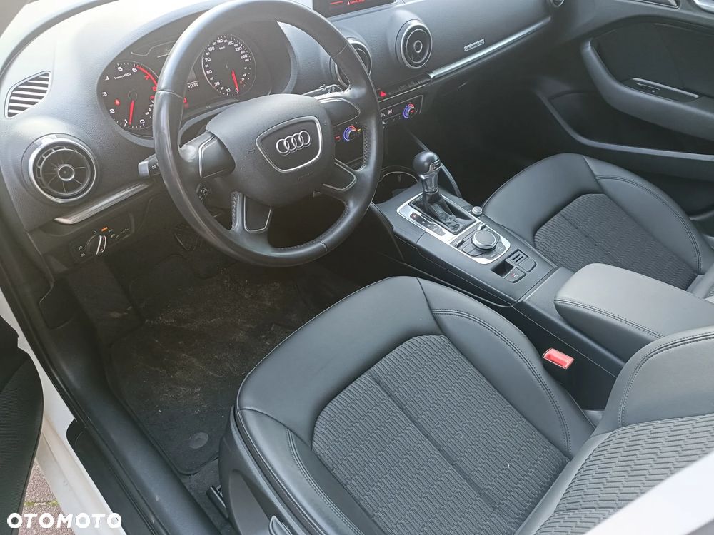 Audi A3 Sportback 1.8 TFSI Quattro Ambiente S tronic - 18