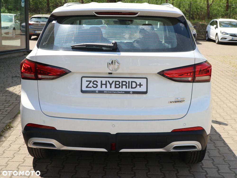 MG ZS Hybrid+ - 5