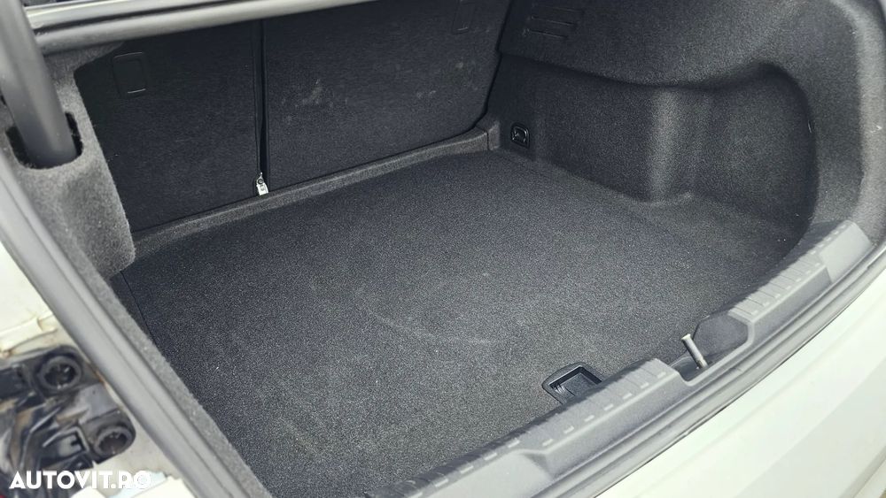 Audi A3 ack 1.5 TFSI S tronic Design - 5