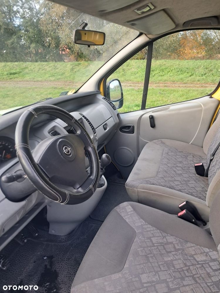 Opel Vivaro - 7