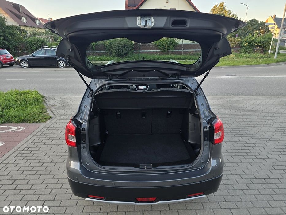 Suzuki SX4 S-Cross 1.4 T Premium - 34