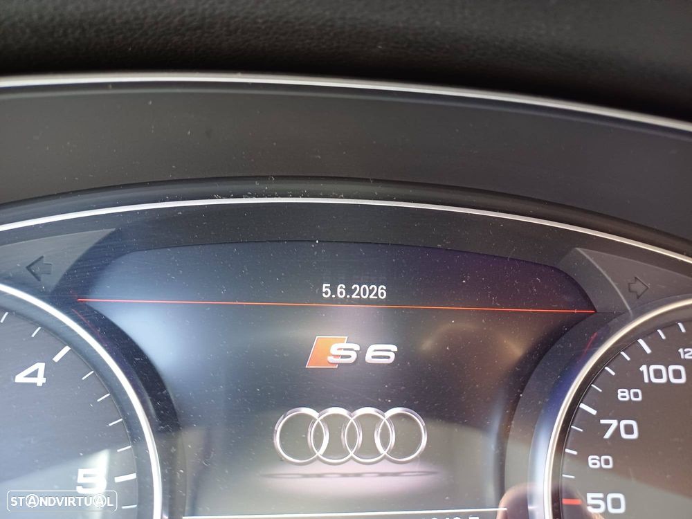 Audi A6 Avant 2.0 TDI Ultra DPF S tronic - 11