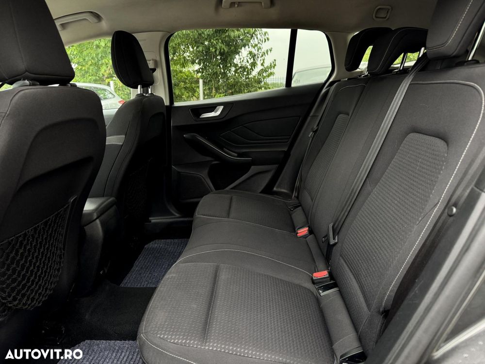 FORD Focus 2019 — imagine 21