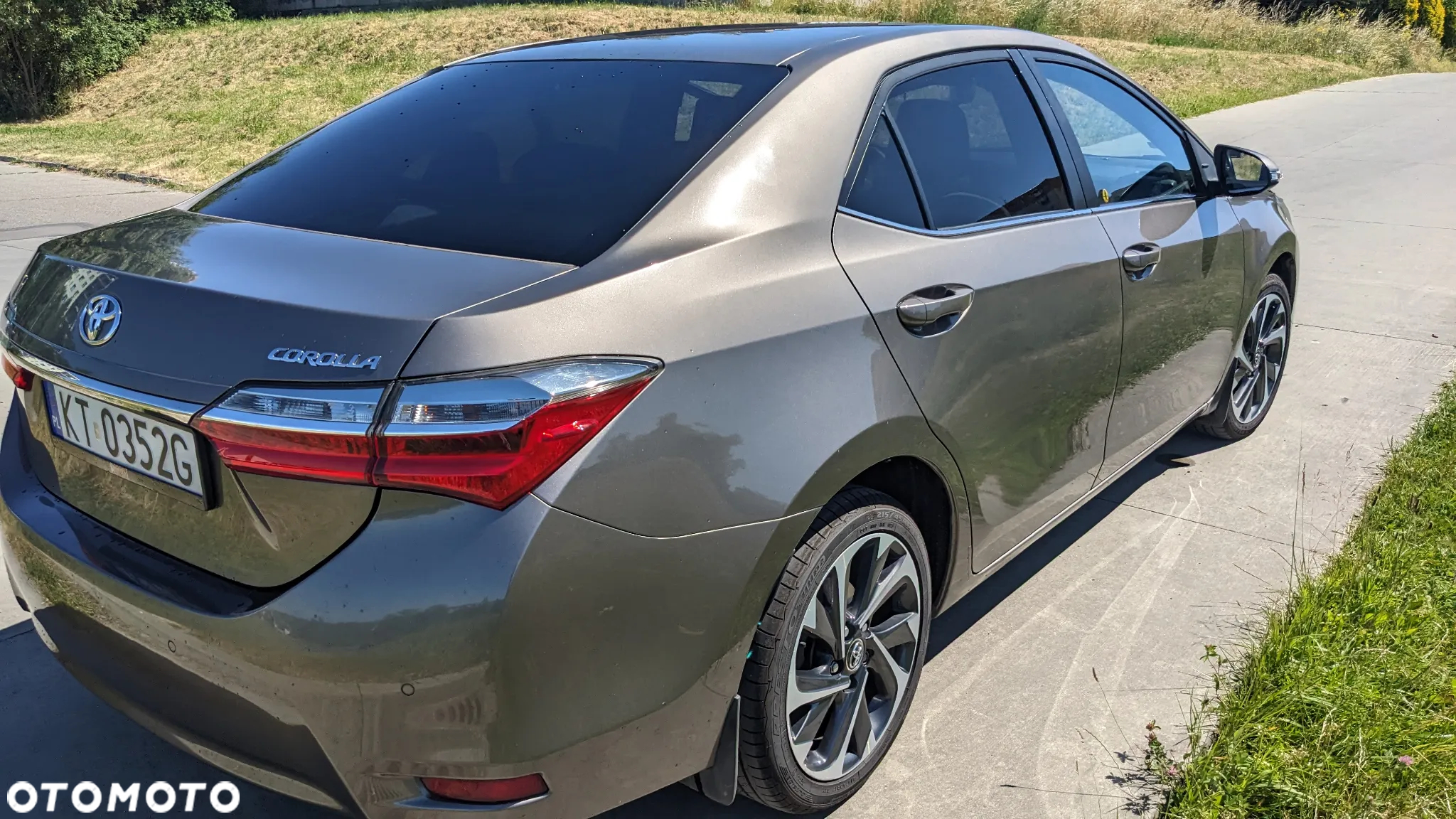 Toyota Corolla 1.6 Premium - 4