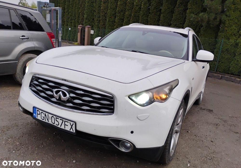 Infiniti FX - 3