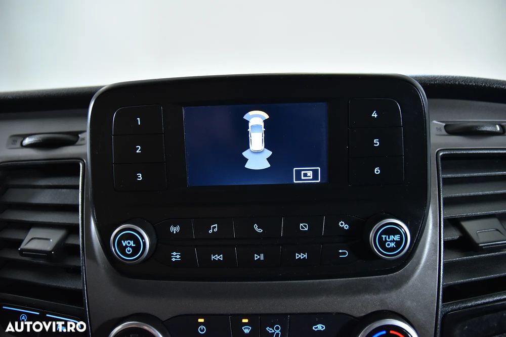 Ford Transit Custom - 19