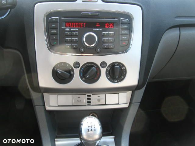 Ford Focus 1.6 Gold X EU5 - 9