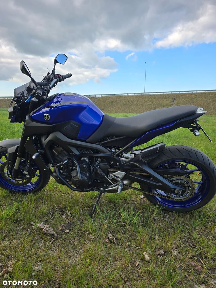 Yamaha MT - 3