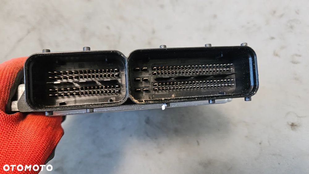 Komputer sterownik silnika AUDI A6 C6 4F 3.0 TDI 4F0907401B 4F0910401S - 3