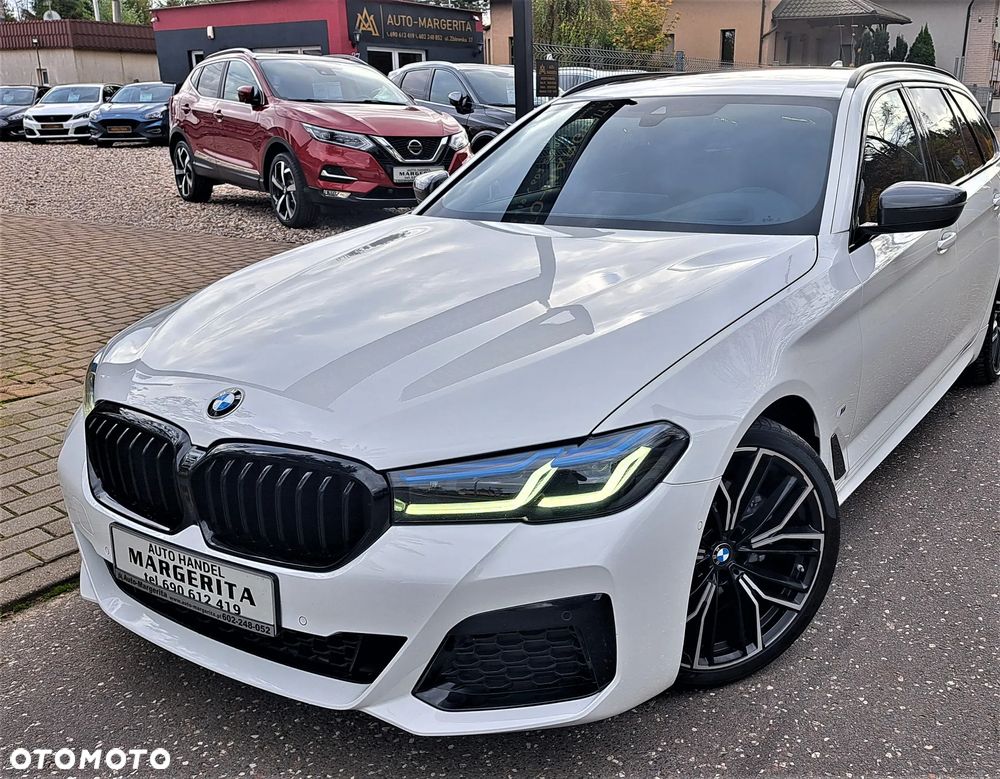 BMW Seria 5 520d Touring M Sport Edition - 11