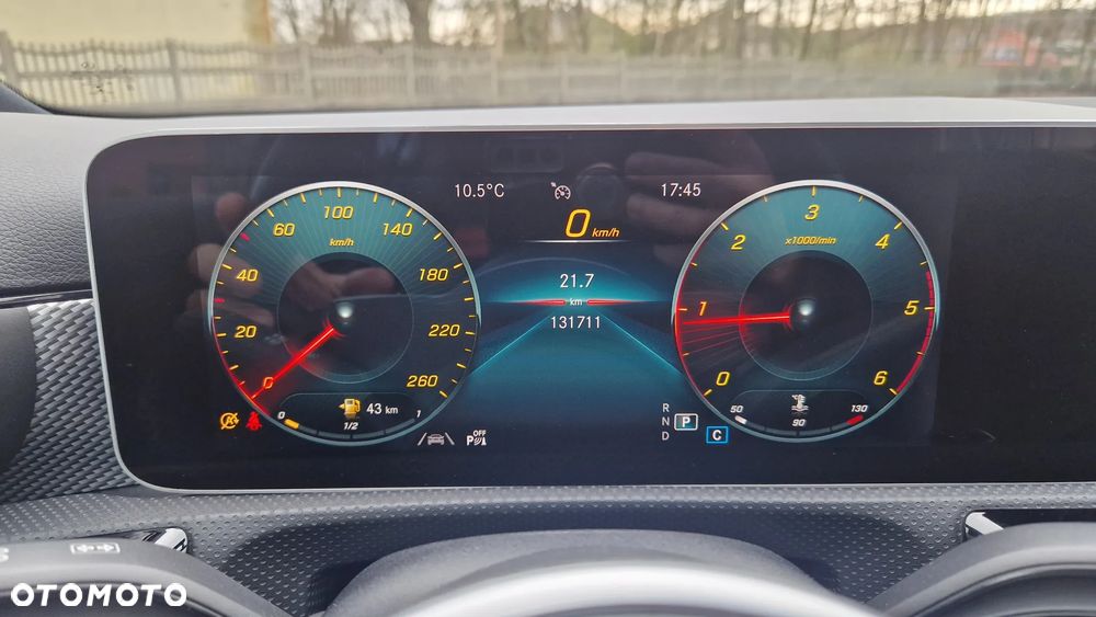 Mercedes-Benz Klasa A 180 d 7G-DCT AMG Line - 19