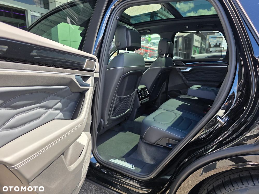 Volkswagen Touareg 3.0 V6 TDI SCR 4Mot R-Line - 18