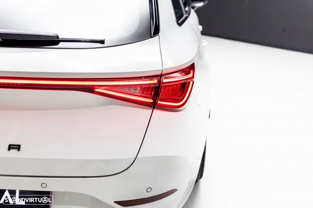 Cupra Leon ST 1.4 e-Hybrid MID DSG - 27