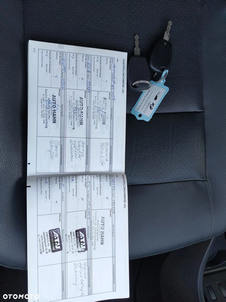 Dacia Duster 1.6 - 30