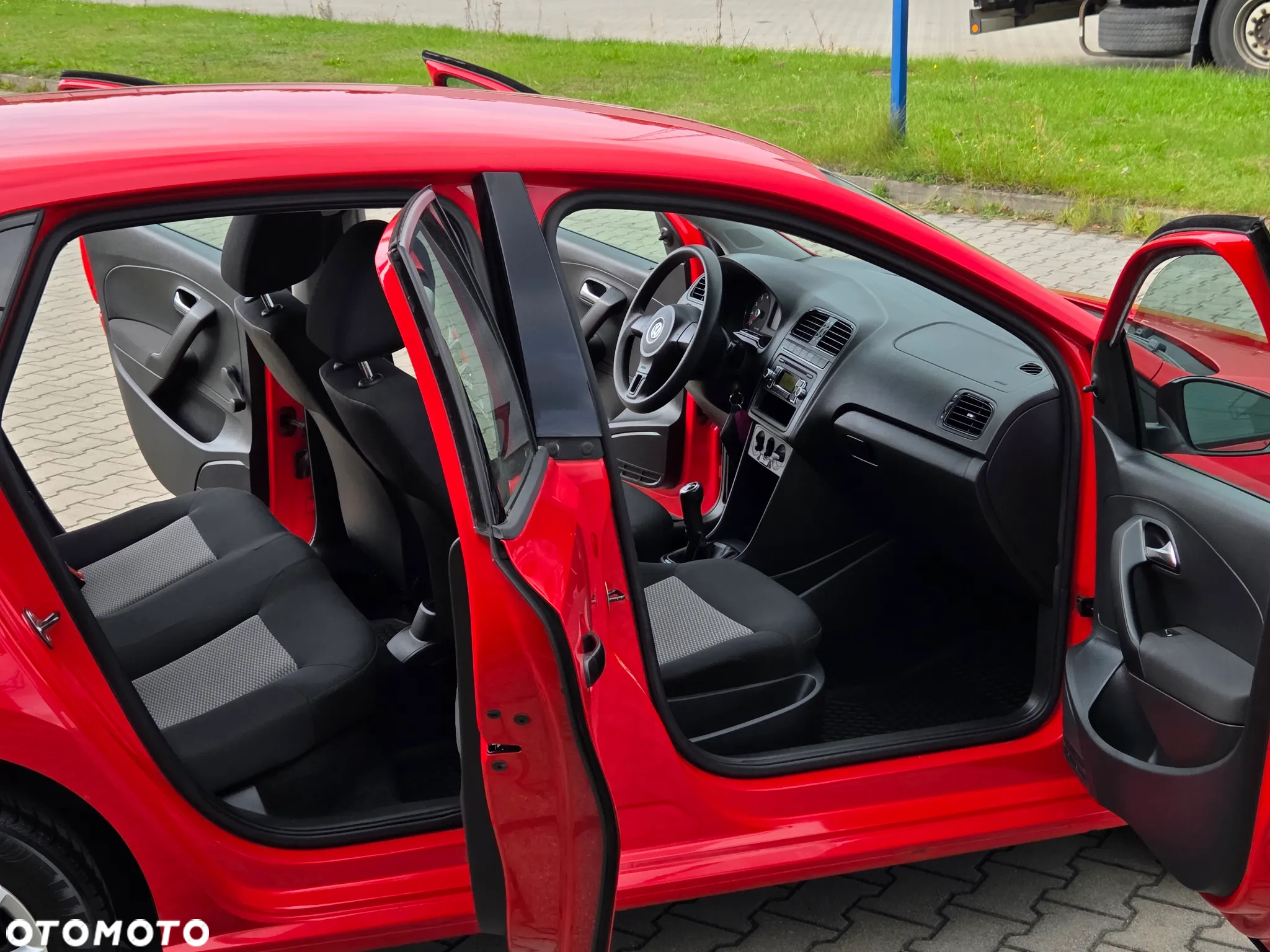 Volkswagen Polo 1.2 Comfortline - 17
