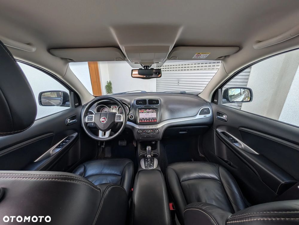 Fiat Freemont 2.0 Multijet 16V DPF Automatik Allrad Black Code - 10