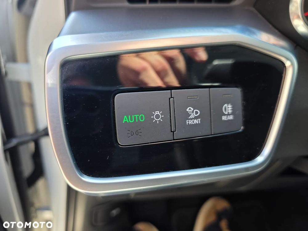 Audi A6 Avant 40 TDI S tronic - 19