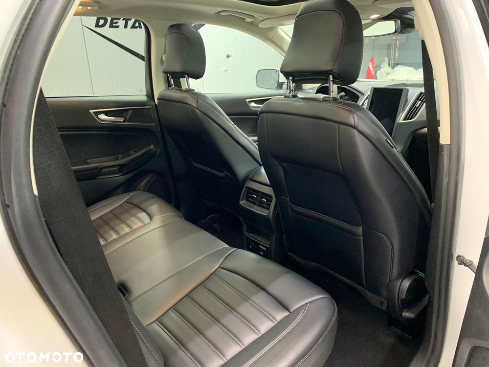 Ford Edge - 9