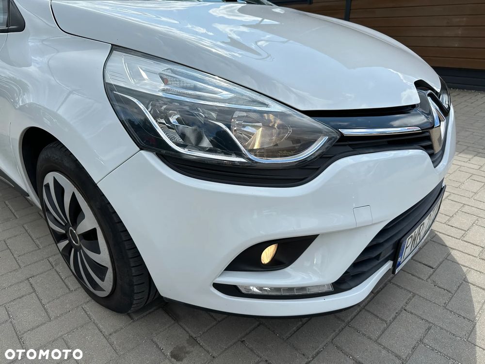 Renault Clio - 39