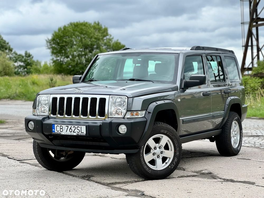 Jeep Commander 3.0 CRD Laredo - 19