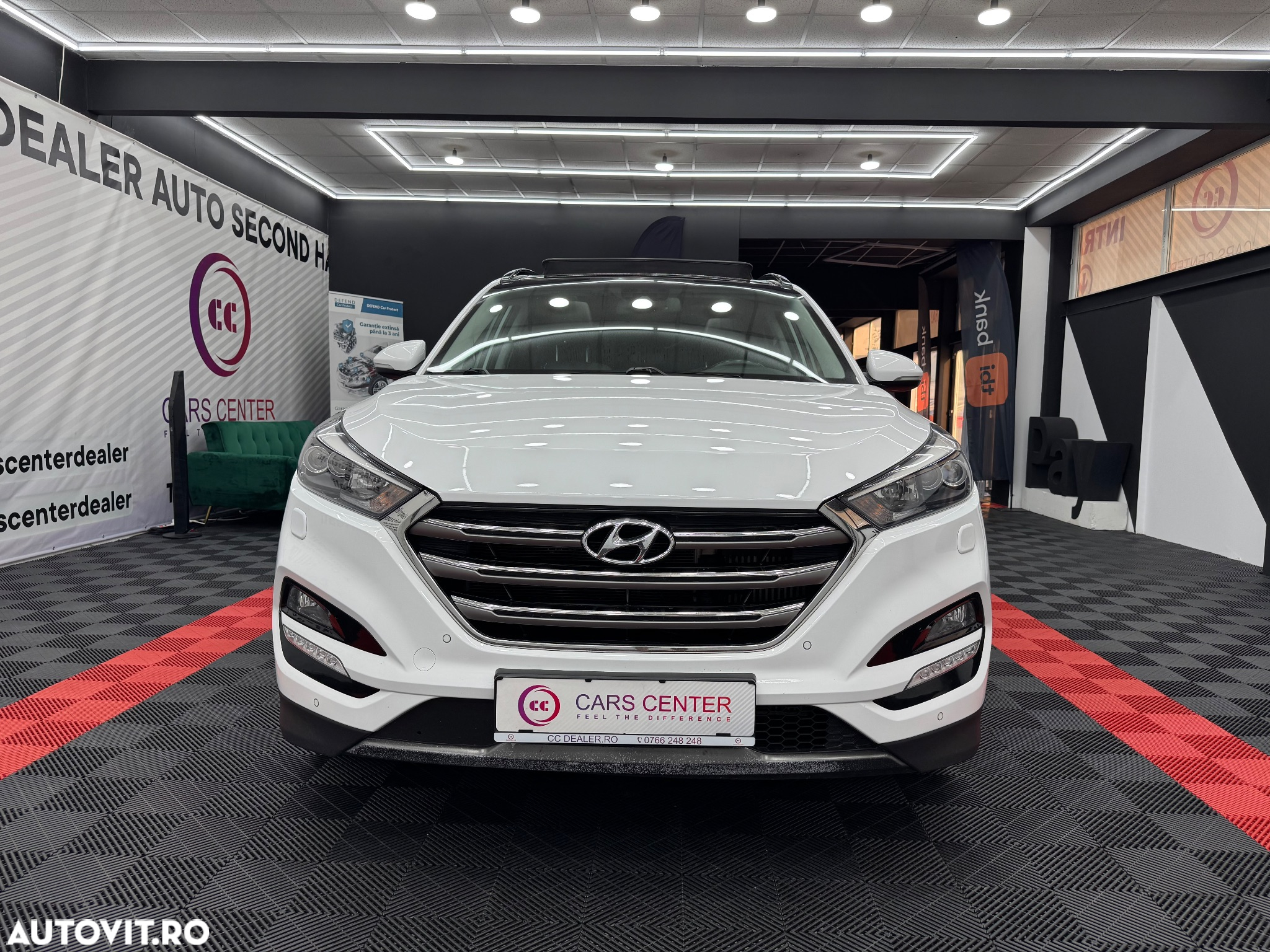 Hyundai Tucson blue 2.0 CRDi 4WD Aut. Premium - 17