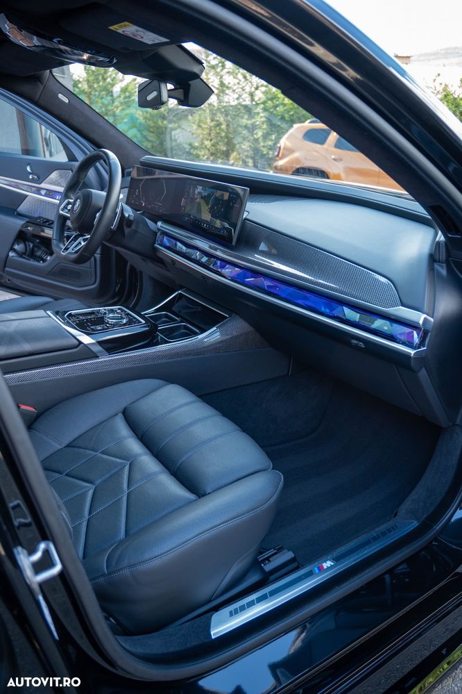 BMW Seria 7 - 14