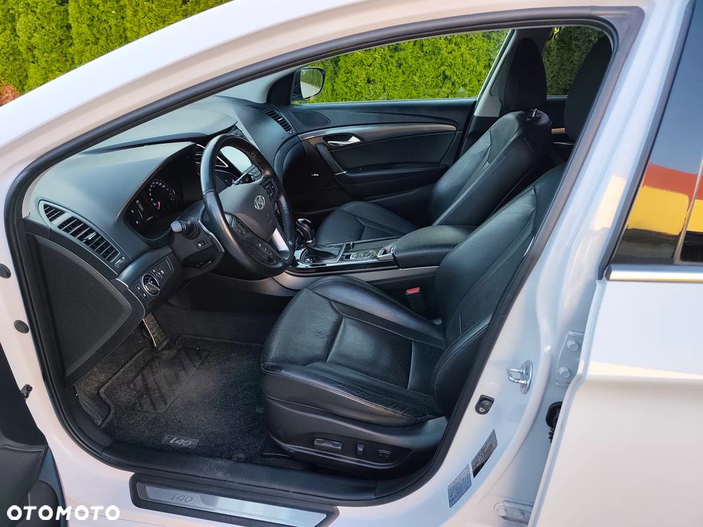 Hyundai i40 Kombi 1.7 CRDi DCT Premium - 13