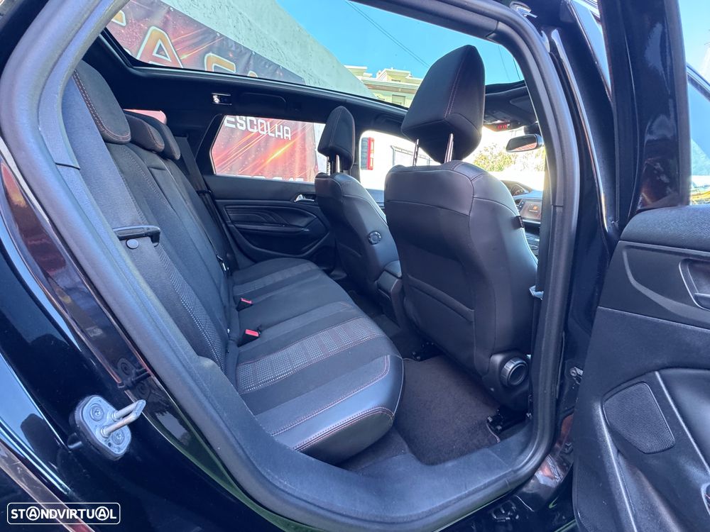 Peugeot 308 SW 2.0 BlueHDi GT Line - 16
