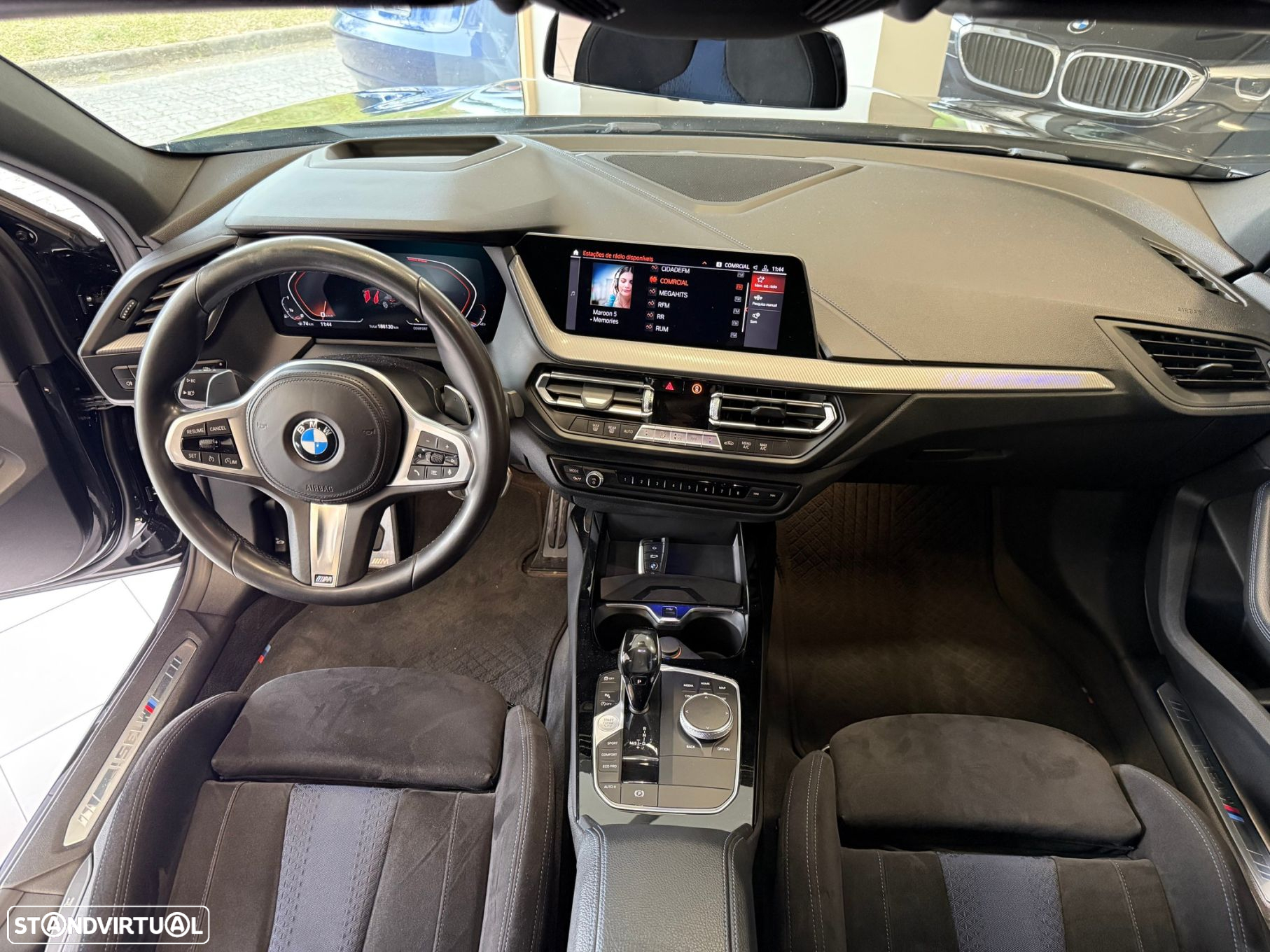 BMW M135i xDrive - 36