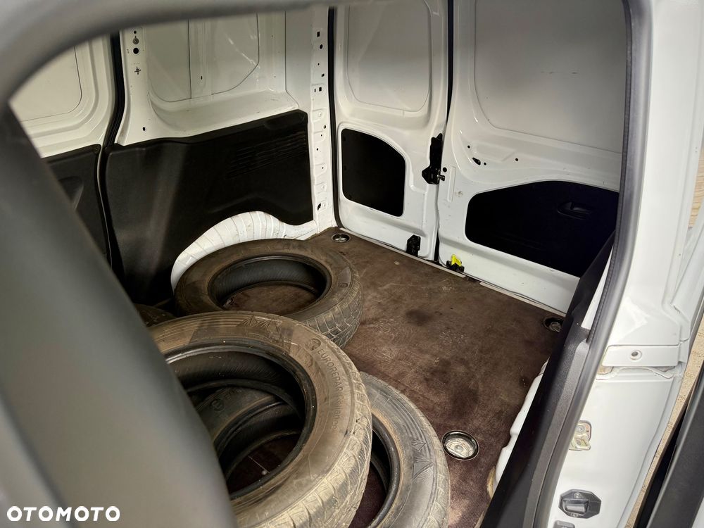 Opel Combo - 18