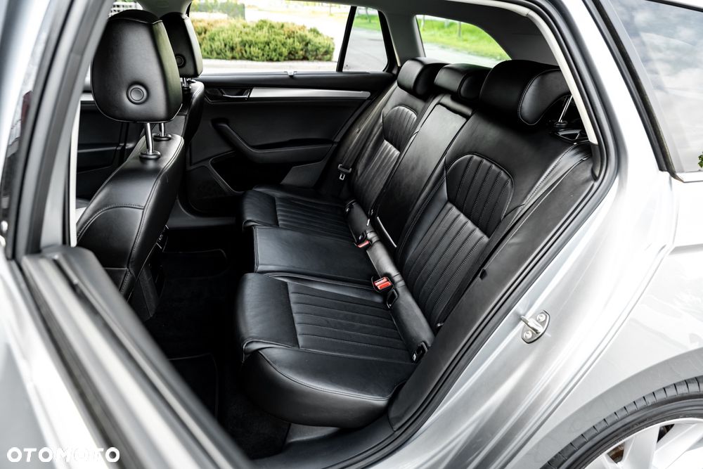 Skoda Superb 2.0 TDI 4x4 L&K DSG - 21