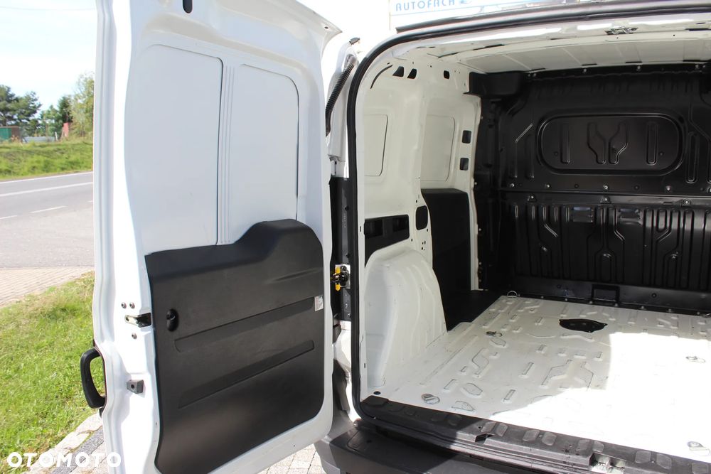 Fiat Doblo - 13