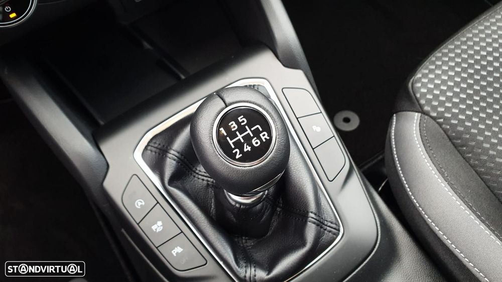 Ford Focus 1.0 EcoBoost MHEV Connected - 18