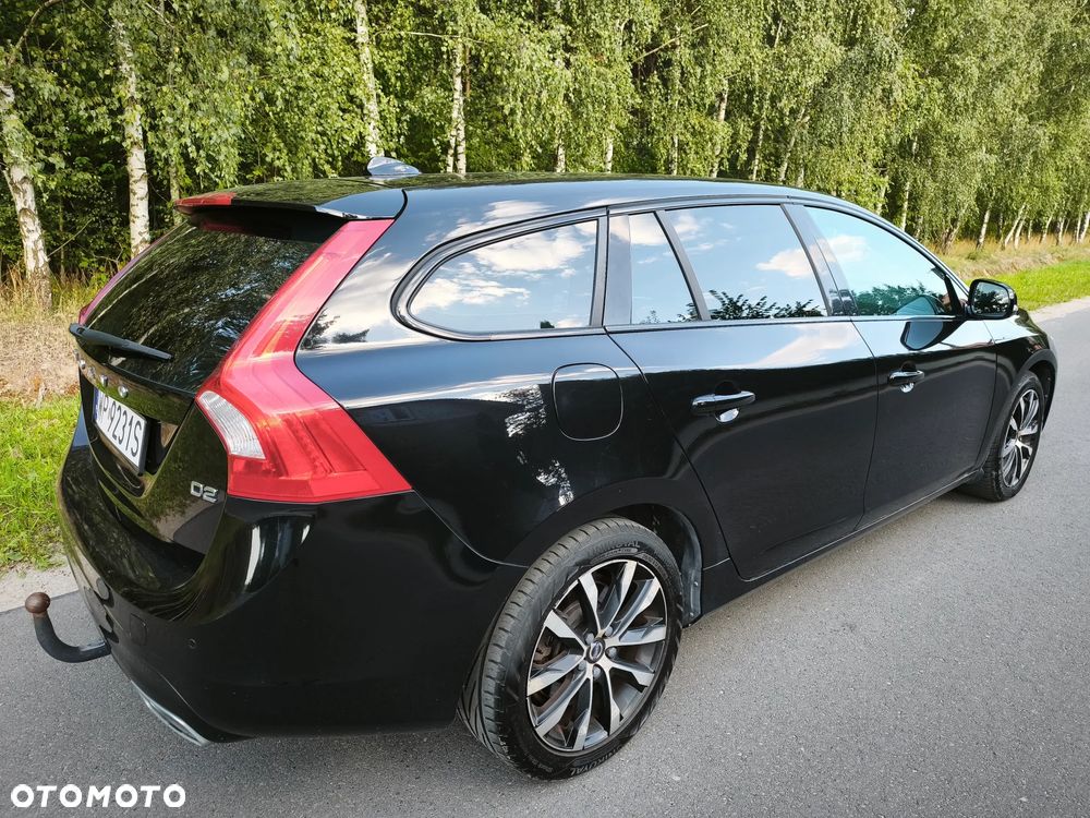 Volvo V60 D2 Drive-E Dynamic Edition (Momentum) - 13