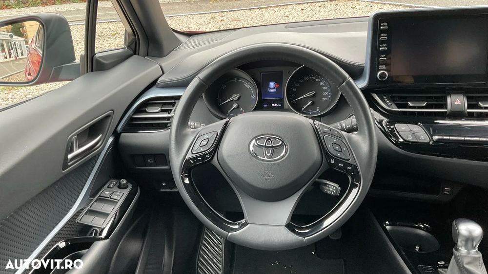 Toyota C-HR 1.8 HSD 4x2 CVT C-ult LED - 13