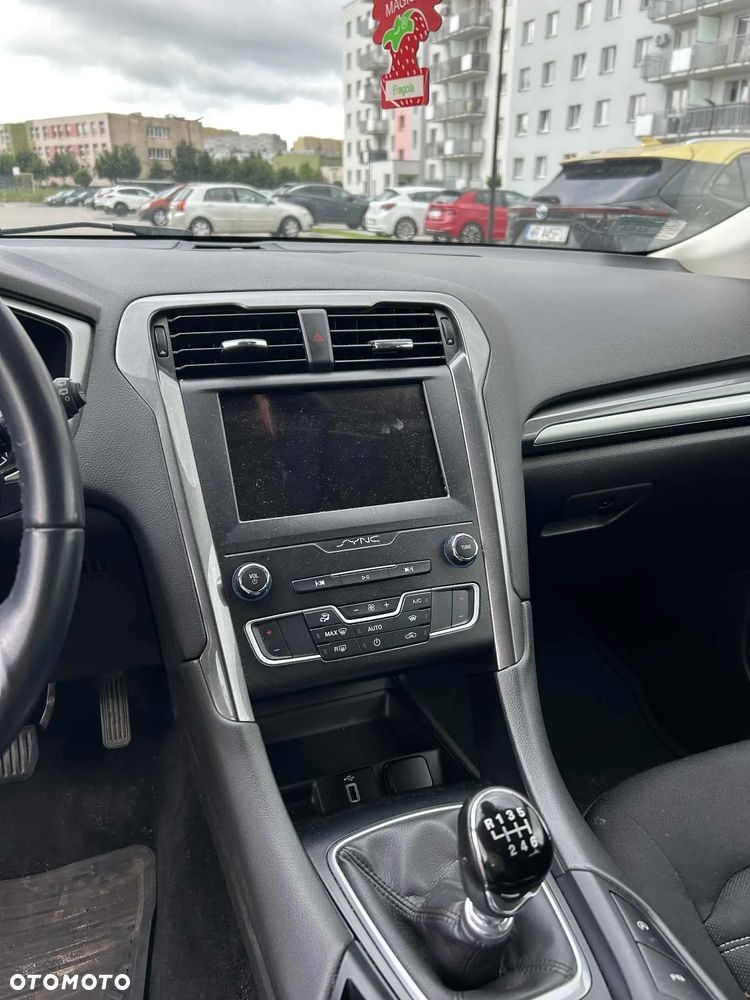 Ford Mondeo 1.5 EcoBoost Trend - 6
