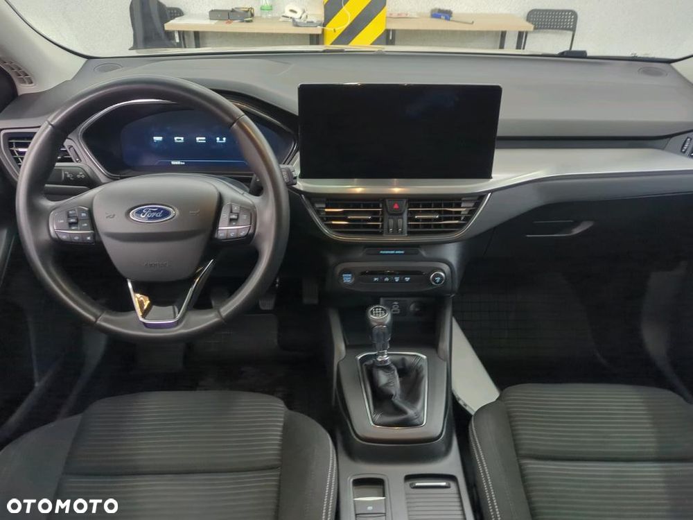 Ford Focus 1.0 EcoBoost Titanium Style - 13