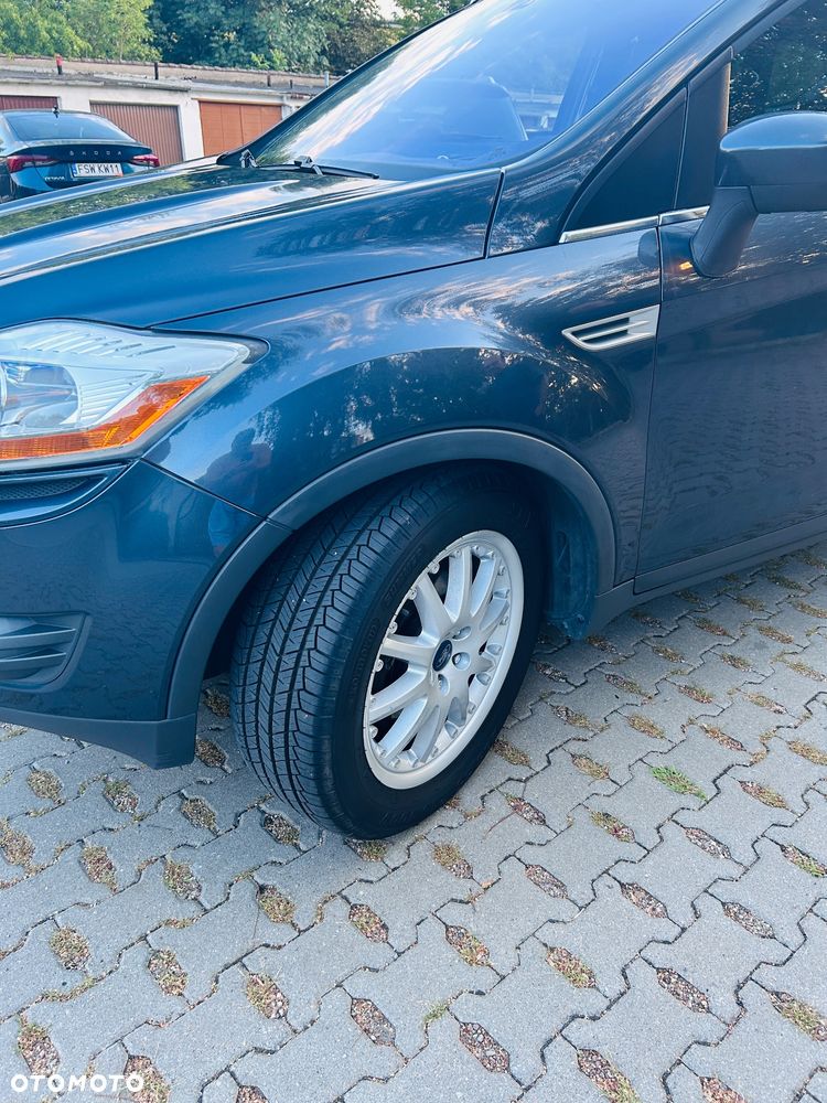 Ford Kuga 2.0 TDCi Trend - 4