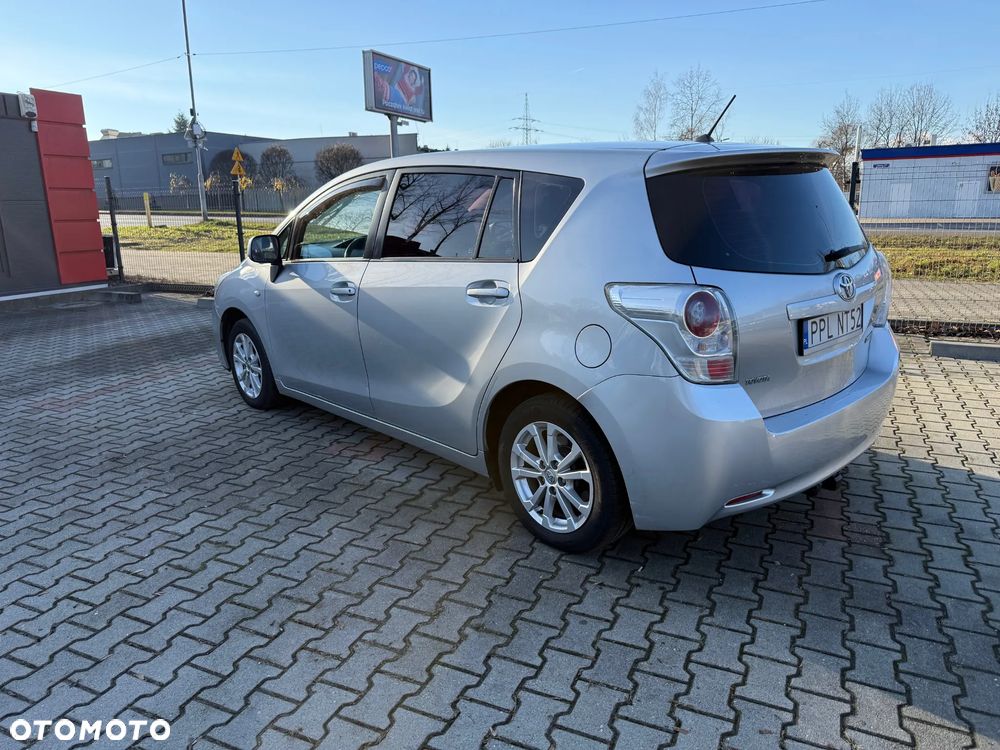 Toyota Verso 2.0 D-4D Sol - 7