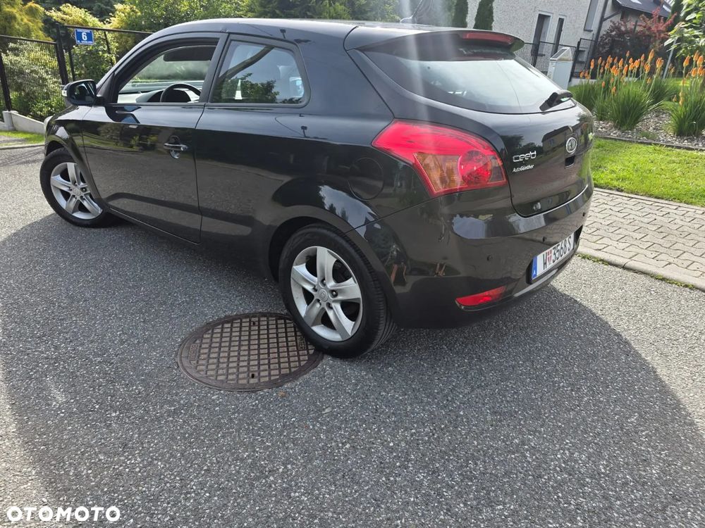 Kia ProCeed 1.6 Crdi Comfort + - 35