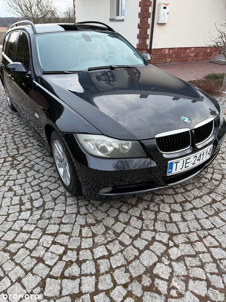 BMW Seria 3 - 1