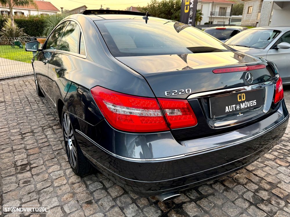 Mercedes-Benz E 220 CDi Avantgarde BlueEfficiency - 22