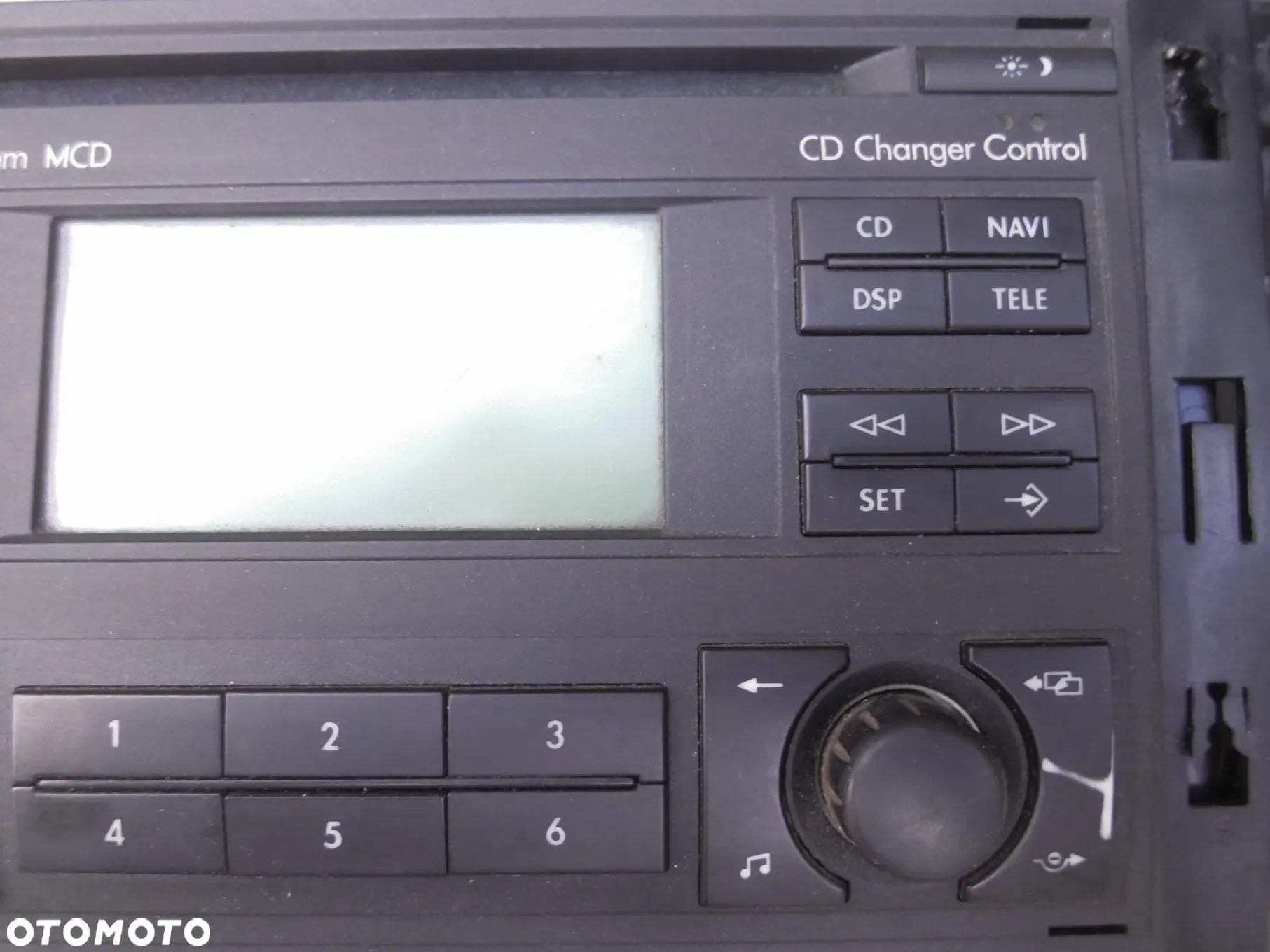 VW GOLF IV RADIO NAVIGATION SYSTEM MCD KONSOLA RAMKA PANEL STEROWANIA KLIMATYZACJI NAWIEWU WTYCZKI INSTALACJA - 3