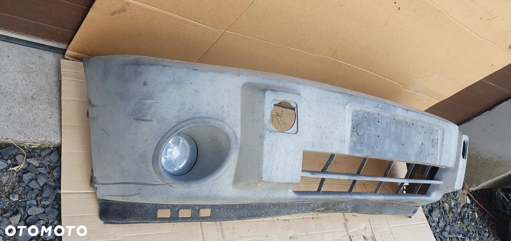 Zderzak przód przedni Ford Transit Connect - 2