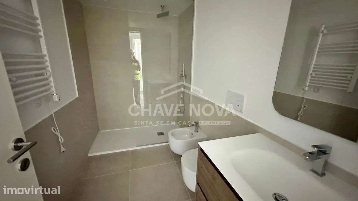 Apartamento T3 Novo c/ Lugar de Garagem e Arrumo em Matosinhos - Grande imagem: 5/37