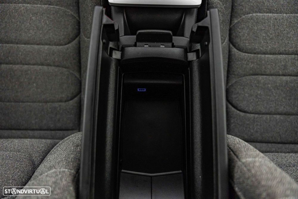 Citroën C5 X 1.6 Hybrid Plus e-EAT8 - 34