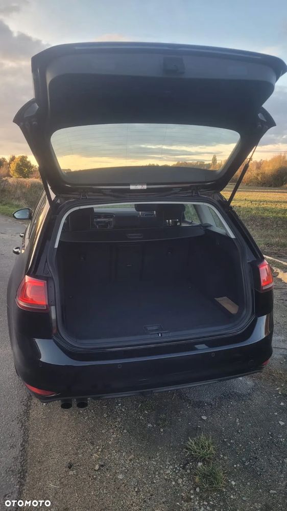 Volkswagen Golf 1.4 TSI BlueMotion Technology DSG Comfortline - 14