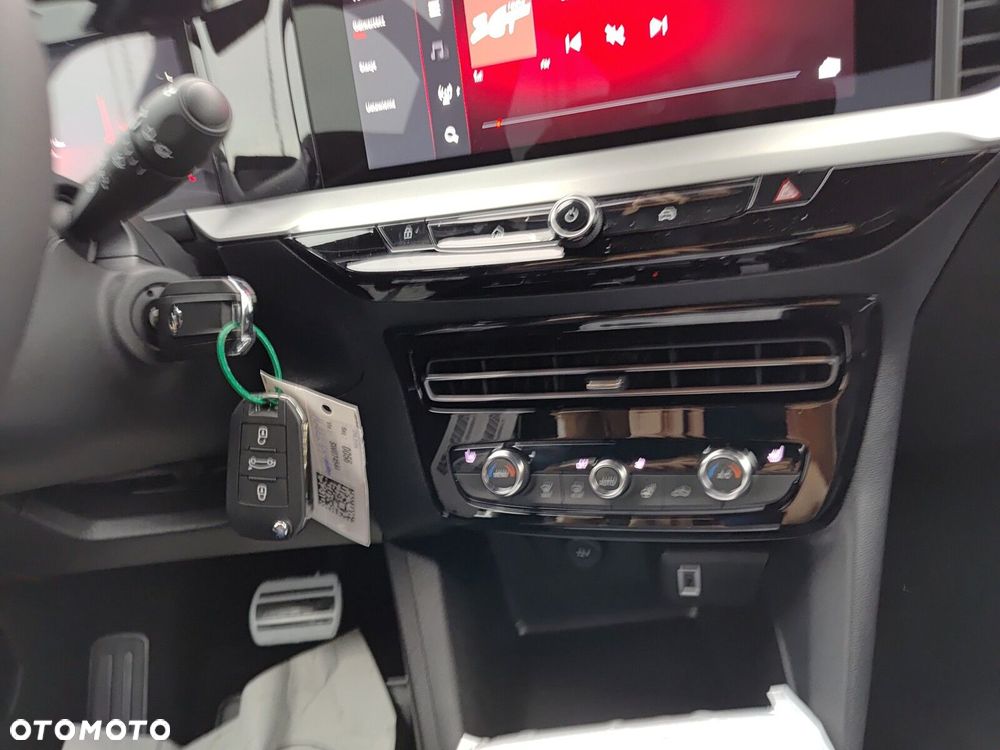 Opel Mokka 1.2 T GS S&S - 26